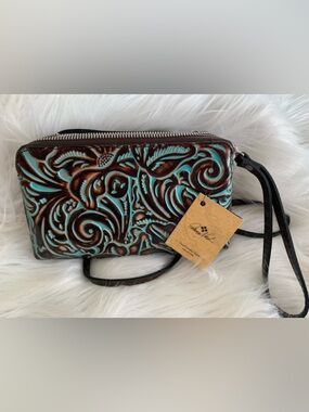 PATRICIA NASH “Cassini” 100% tooled turquoise, leather compact Crossbody bag NWT